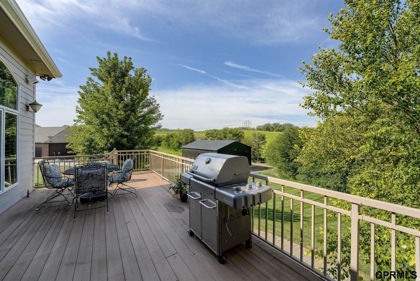 12261 Bobwhite Road, Gretna, NE 68028