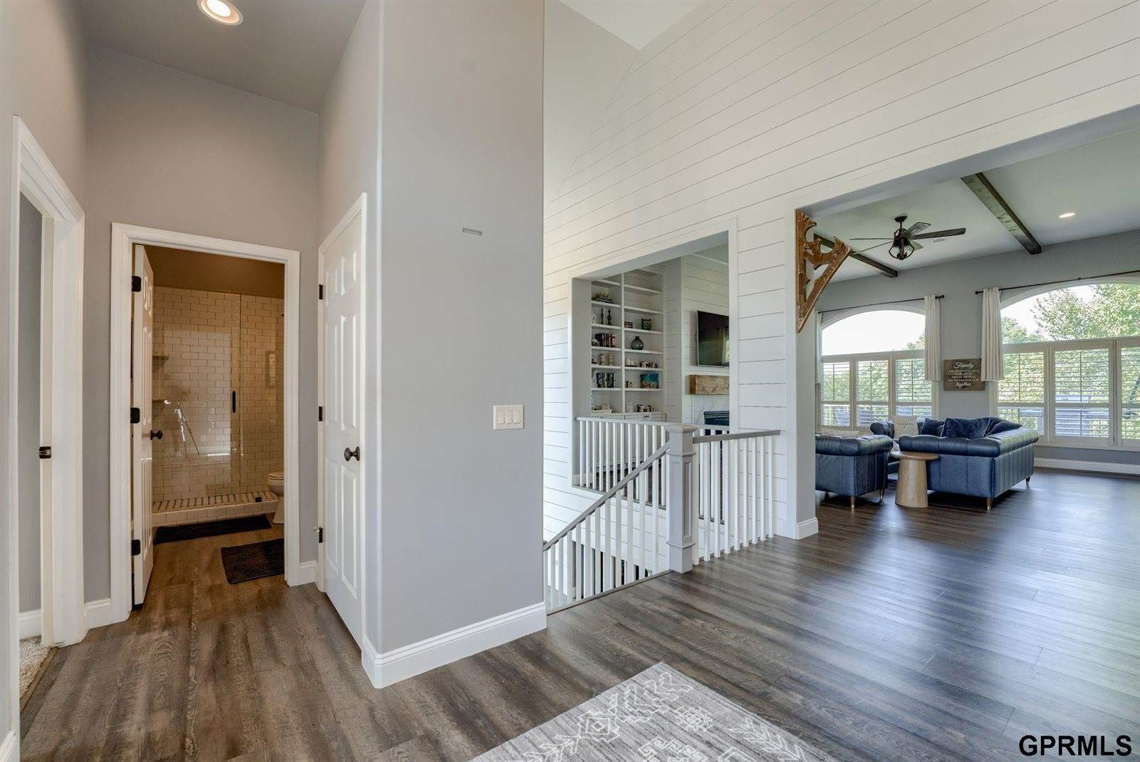 12261 Bobwhite Road, Gretna, NE 68028