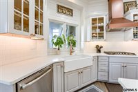 12261 Bobwhite Road, Gretna, NE 68028