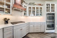 12261 Bobwhite Road, Gretna, NE 68028