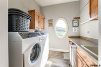 12261 Bobwhite Road, Gretna, NE 68028