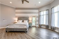 12261 Bobwhite Road, Gretna, NE 68028