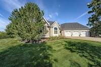 12261 Bobwhite Road, Gretna, NE 68028