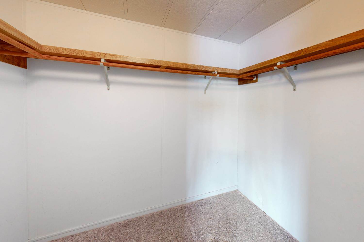 3120 Live Oak Boulevard, Yuba City, CA 95991