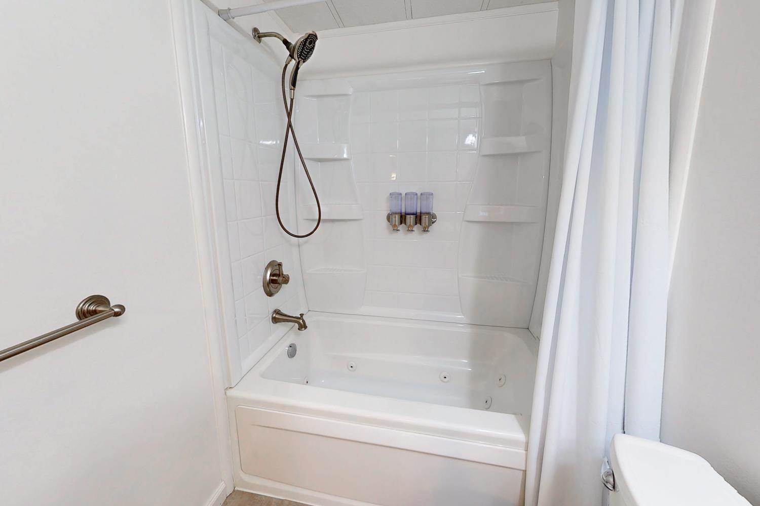 3120 Live Oak Boulevard, Yuba City, CA 95991