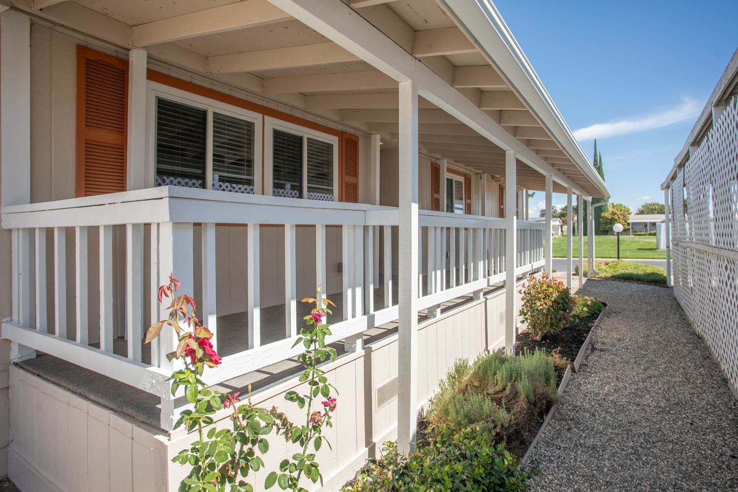 3120 Live Oak Boulevard, Yuba City, CA 95991