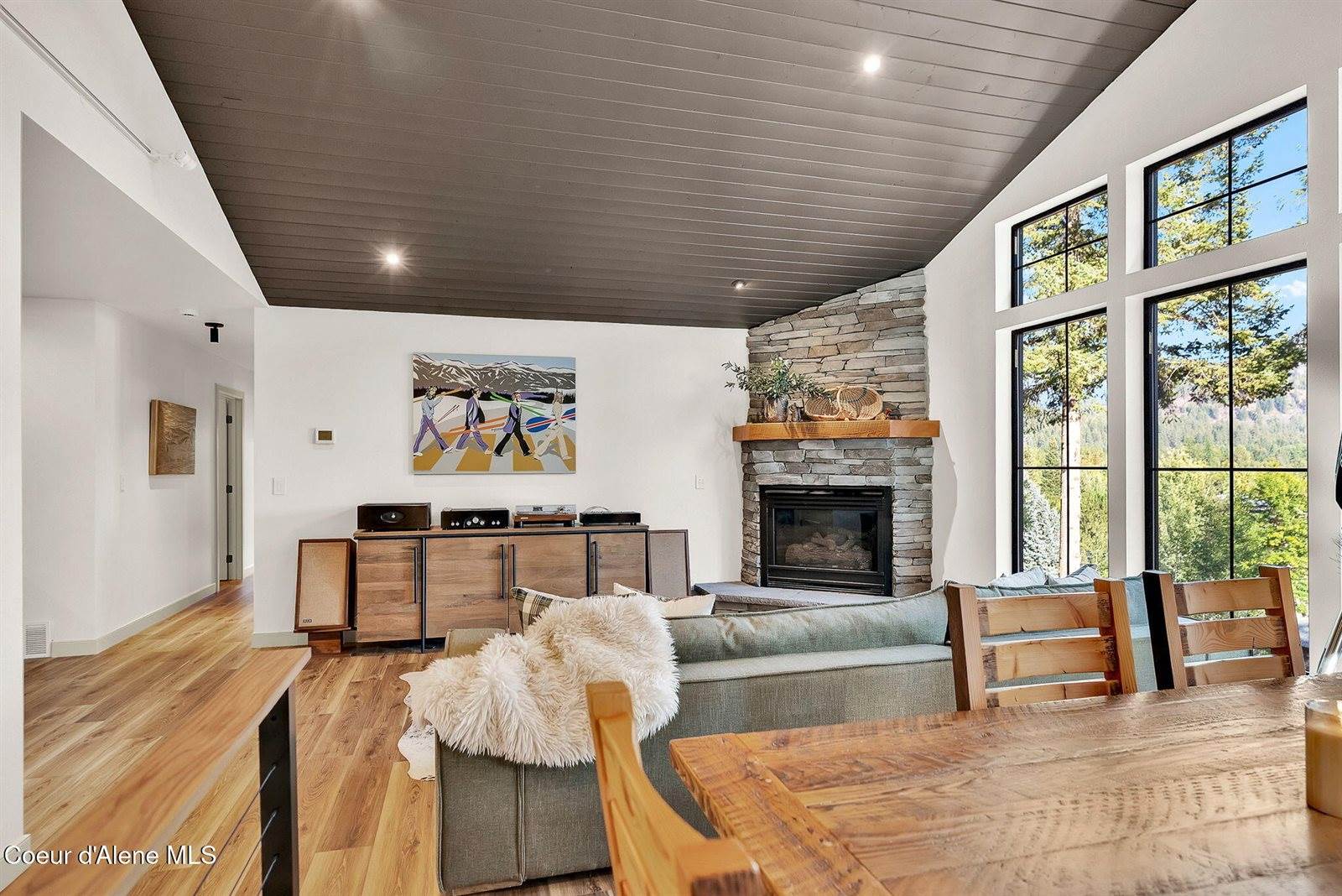 232 North Quail Run, Sandpoint, ID 83864