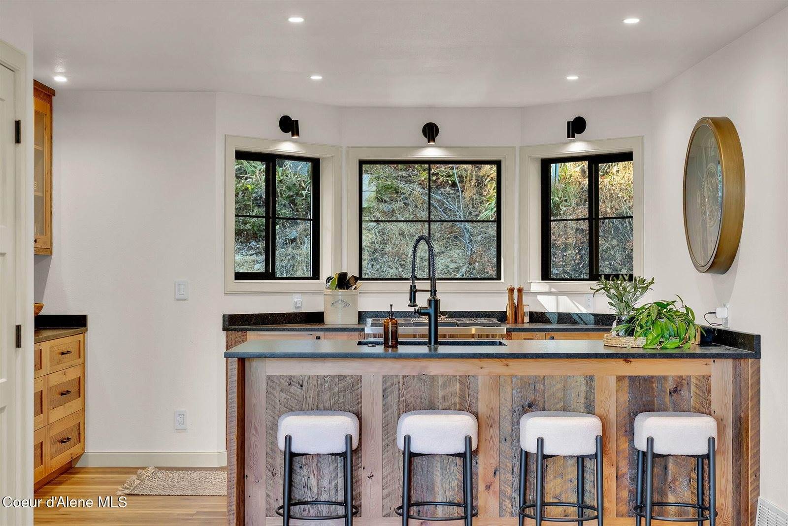 232 North Quail Run, Sandpoint, ID 83864