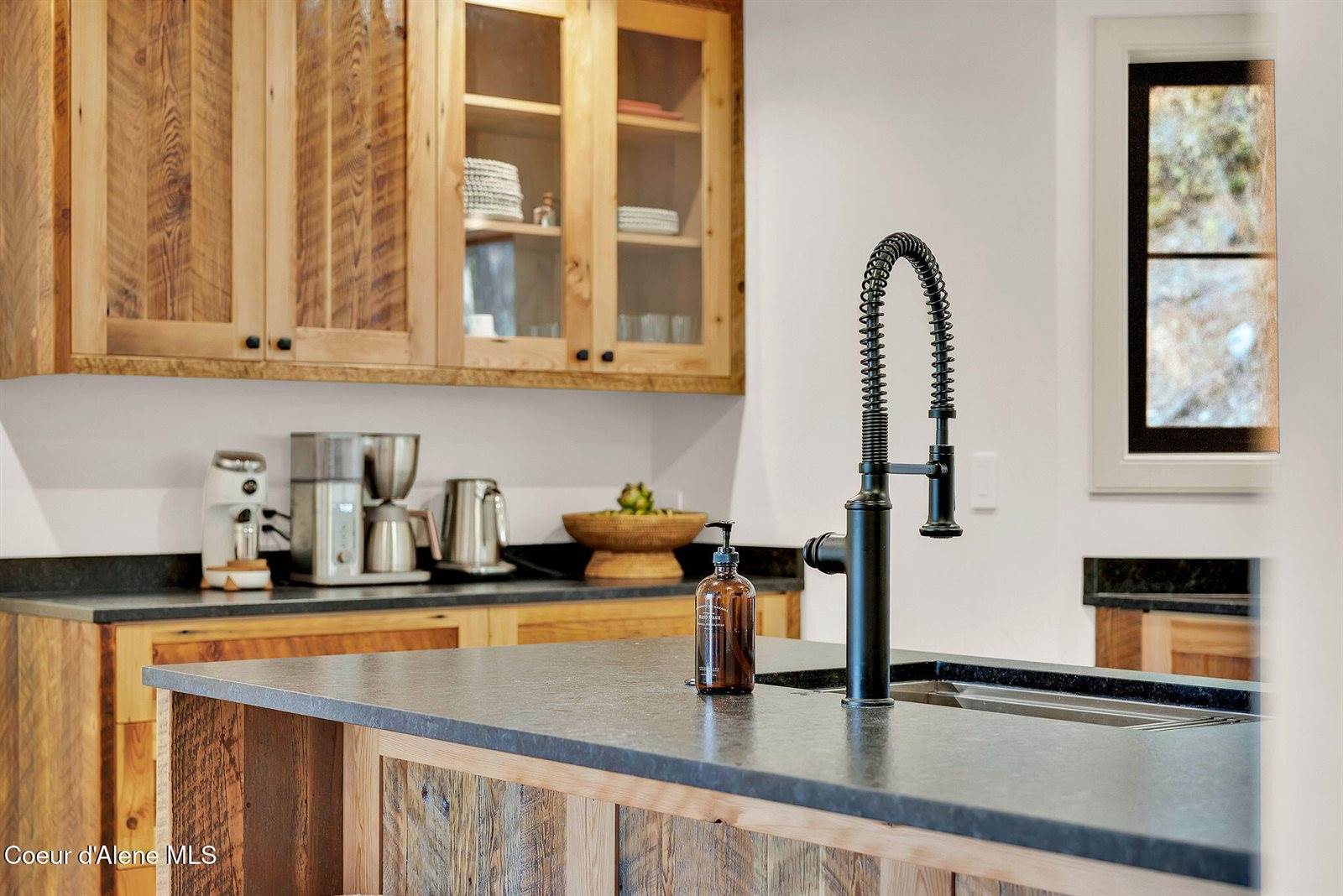 232 North Quail Run, Sandpoint, ID 83864