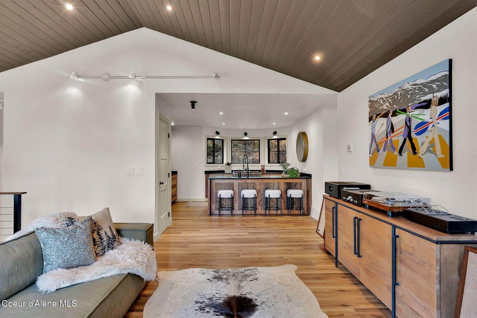 232 North Quail Run, Sandpoint, ID 83864