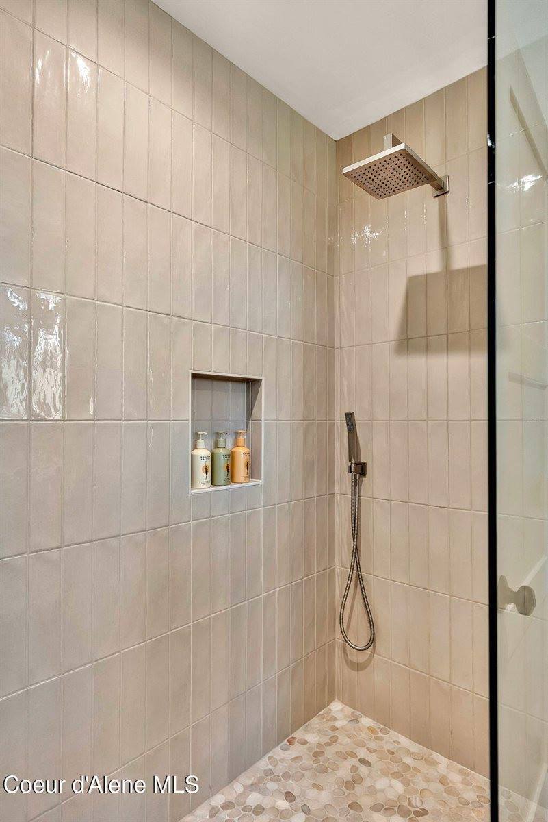 232 North Quail Run, Sandpoint, ID 83864