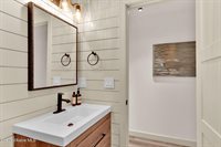 232 North Quail Run, Sandpoint, ID 83864