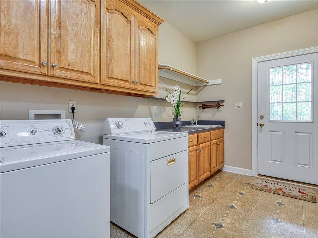 7914 O'Neil Road, Gloucester County, VA 23061