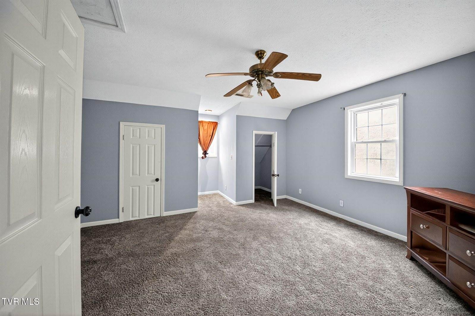 605 Shady Acres Lane, Lexington, TN 38351