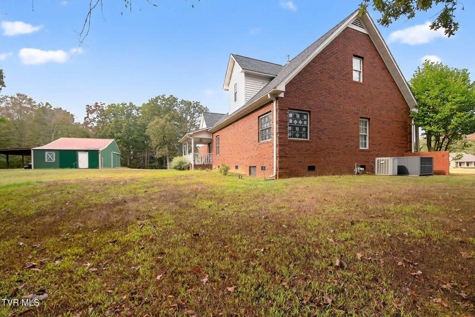 605 Shady Acres Lane, Lexington, TN 38351