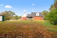 605 Shady Acres Lane, Lexington, TN 38351