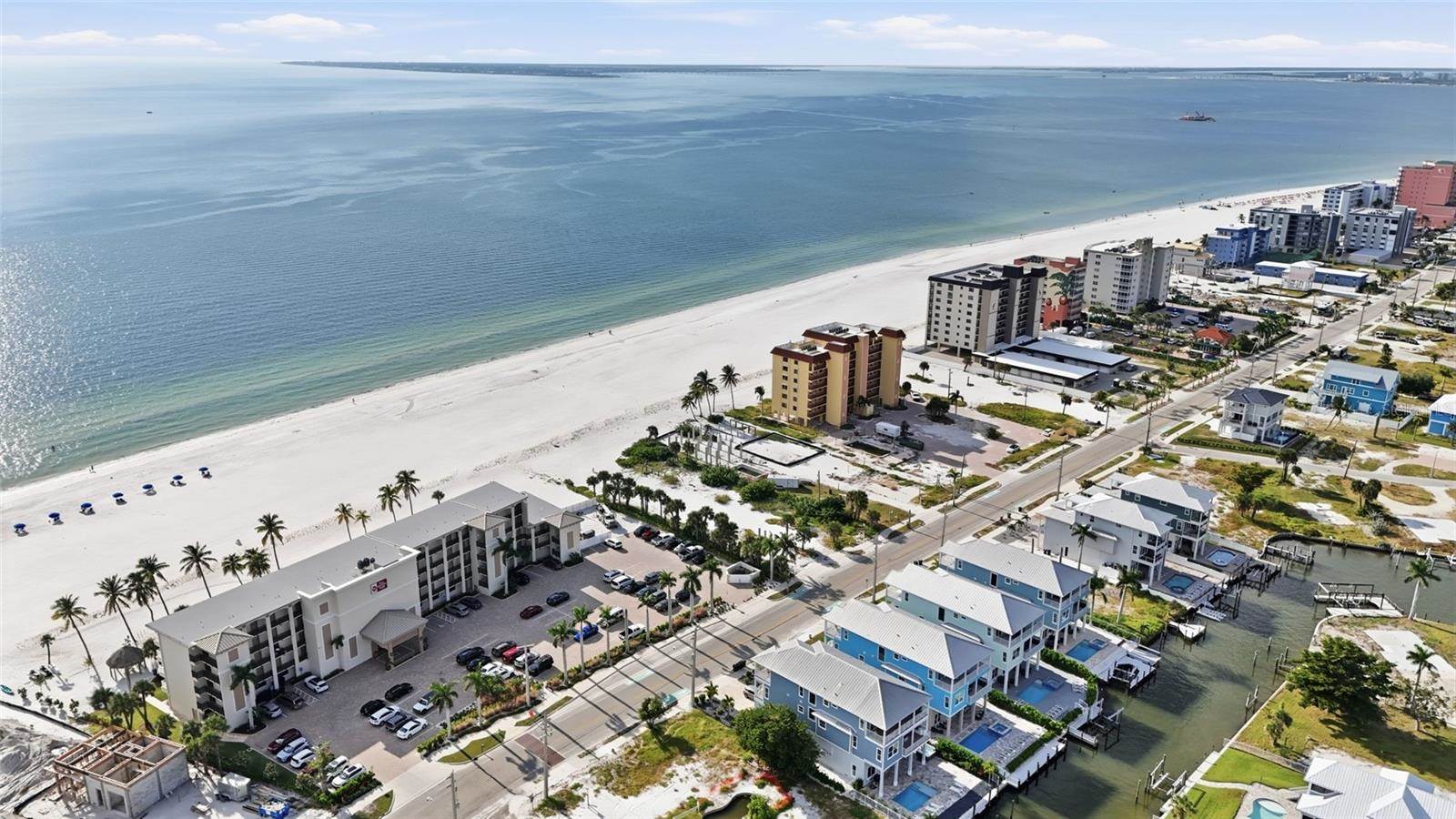 616 Estero Boulevard, Fort Myers Beach, FL 33931