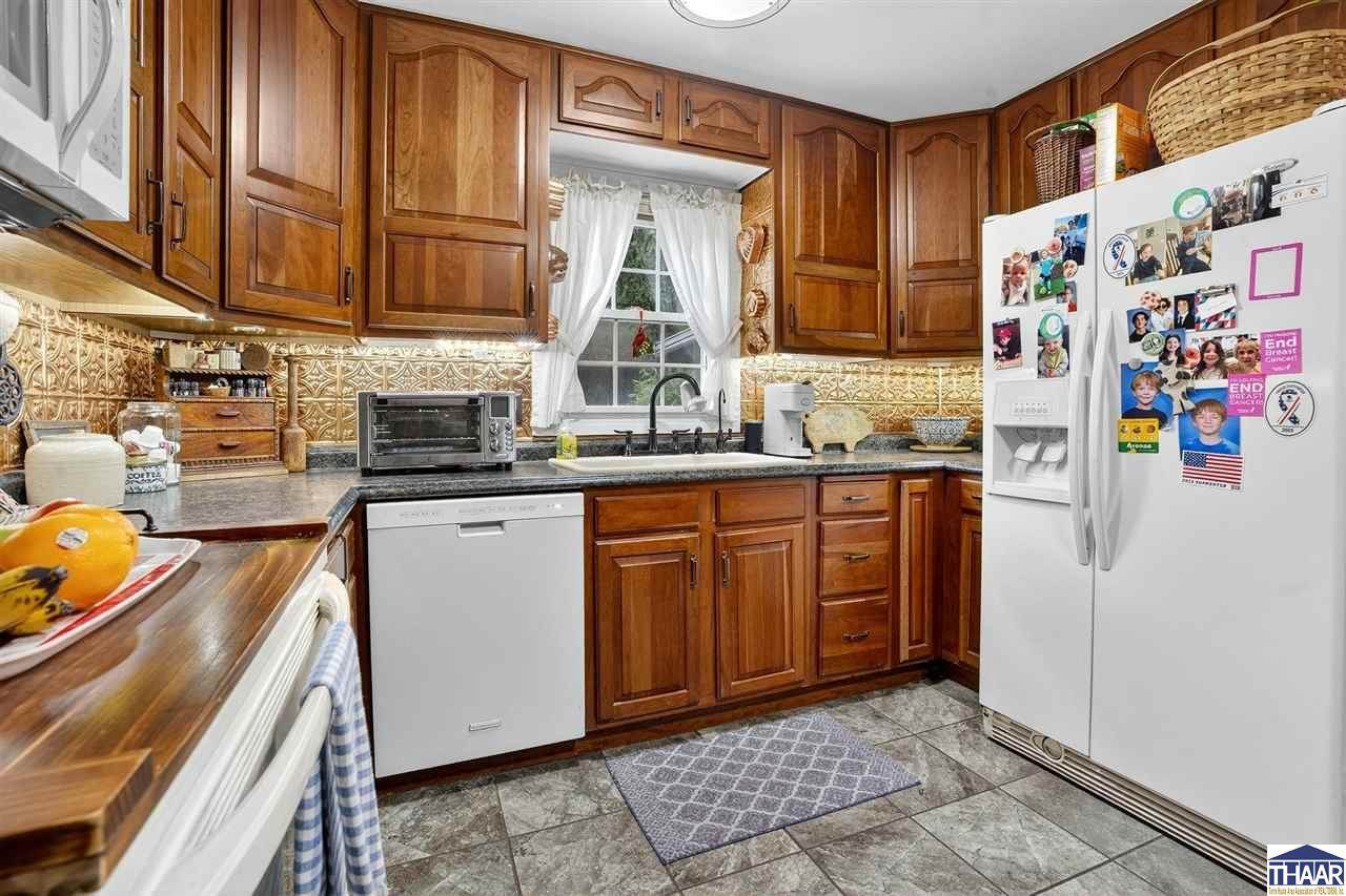 10169 North Limberlost, Terre Haute, IN 47803