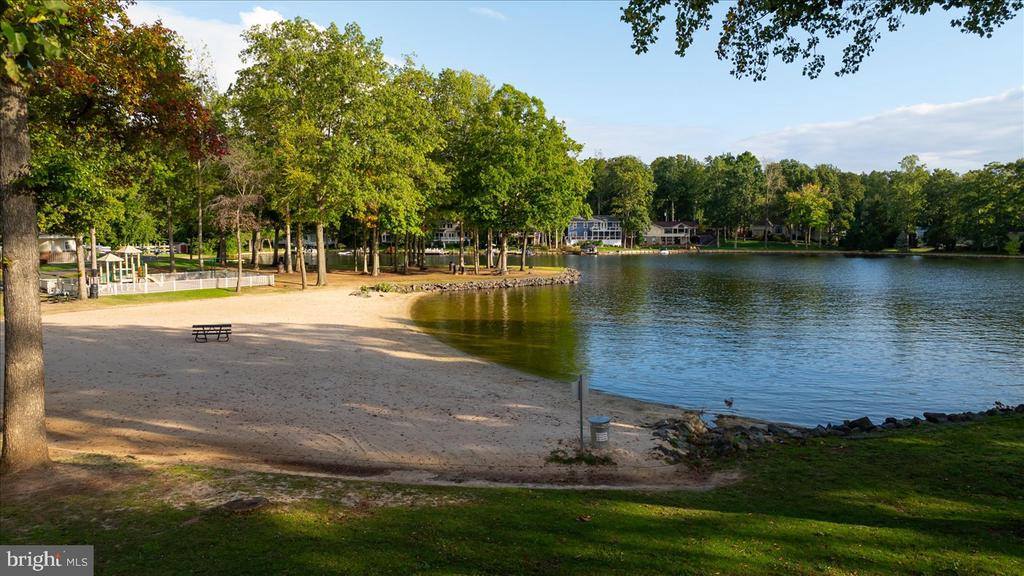 537 Monticello Circle, Locust Grove, VA 22508