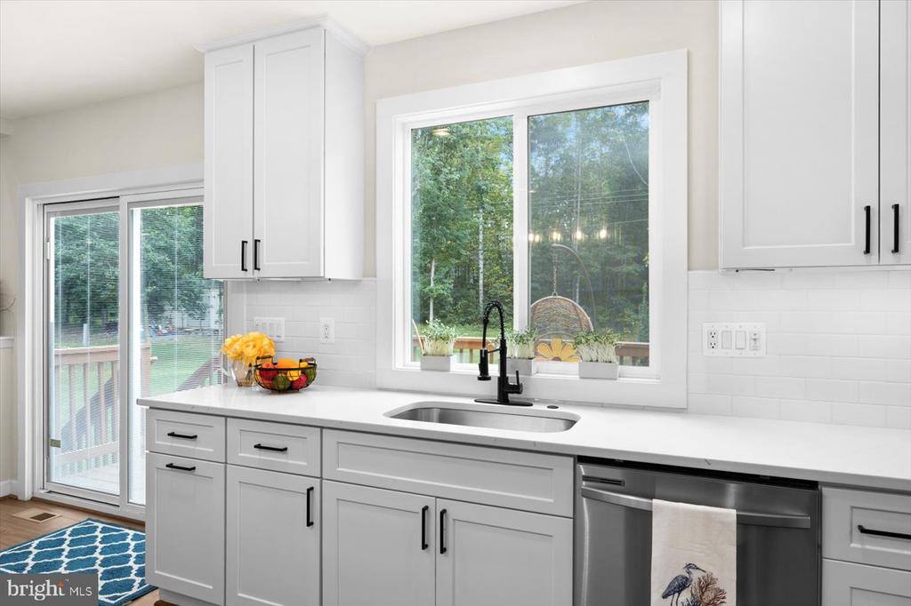 537 Monticello Circle, Locust Grove, VA 22508