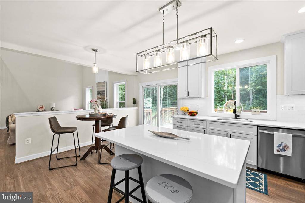 537 Monticello Circle, Locust Grove, VA 22508