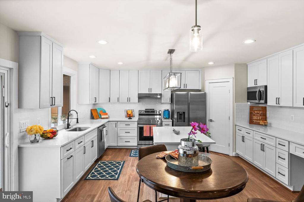 537 Monticello Circle, Locust Grove, VA 22508