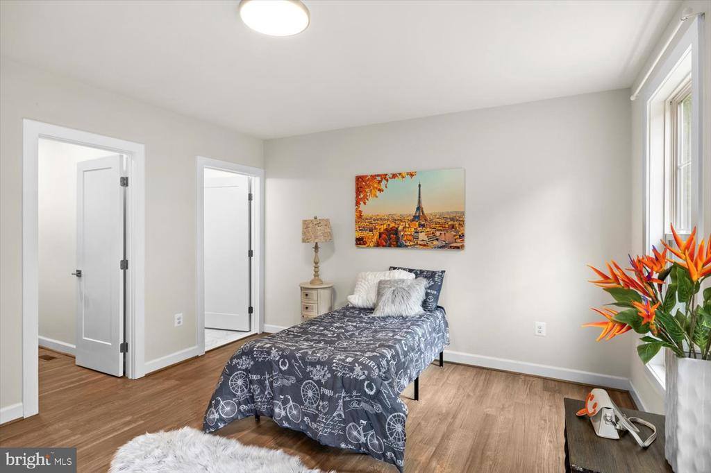 537 Monticello Circle, Locust Grove, VA 22508