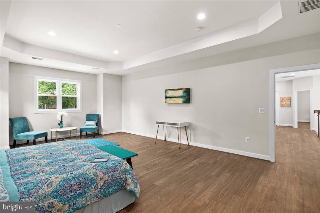 537 Monticello Circle, Locust Grove, VA 22508