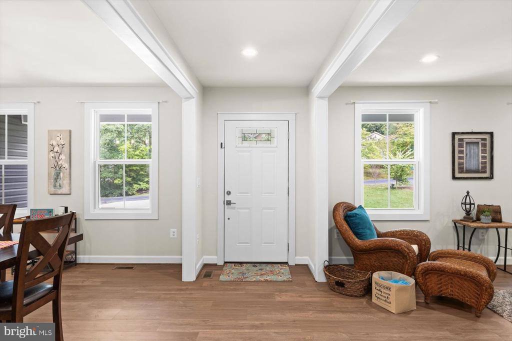 537 Monticello Circle, Locust Grove, VA 22508