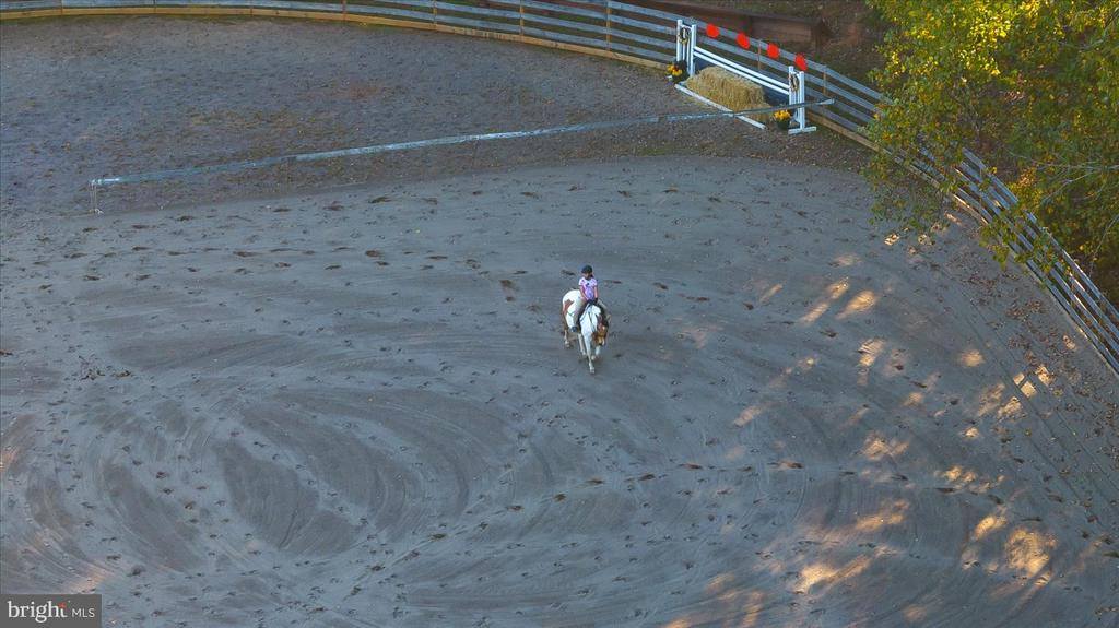 537 Monticello Circle, Locust Grove, VA 22508