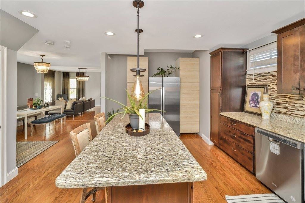 225 Main St, Easton, MA 02356