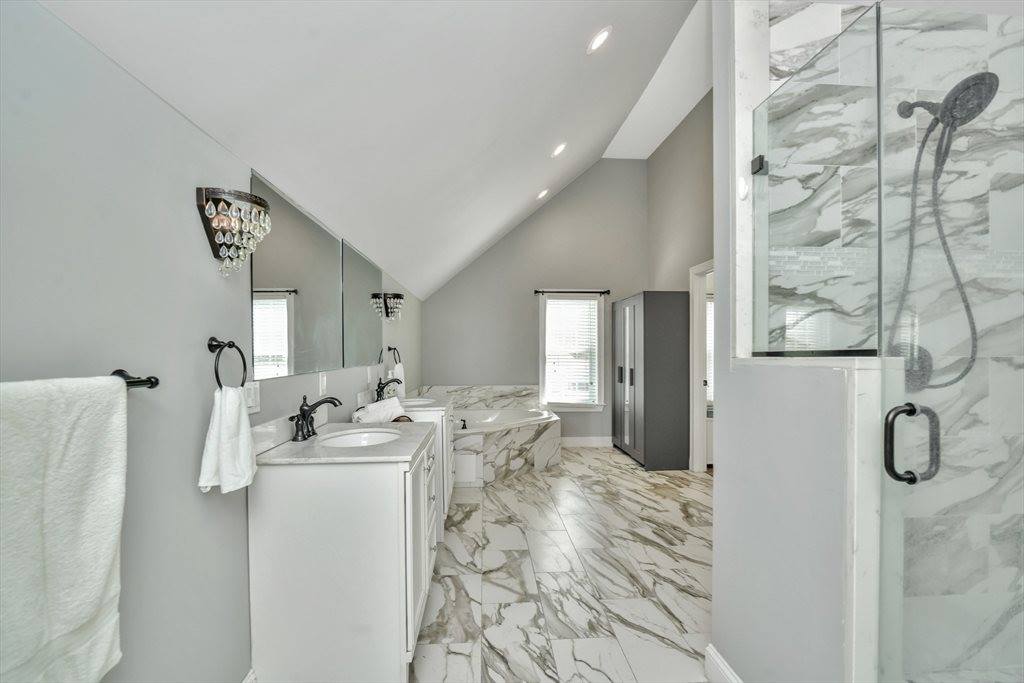 225 Main St, Easton, MA 02356