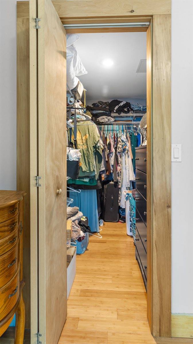 25 Winter Street, Bangor, ME 04401