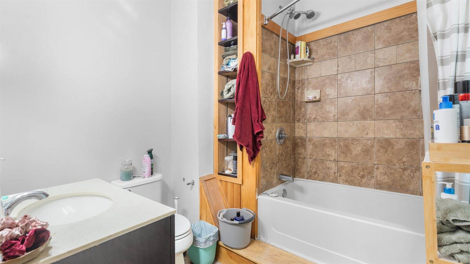 25 Winter Street, Bangor, ME 04401