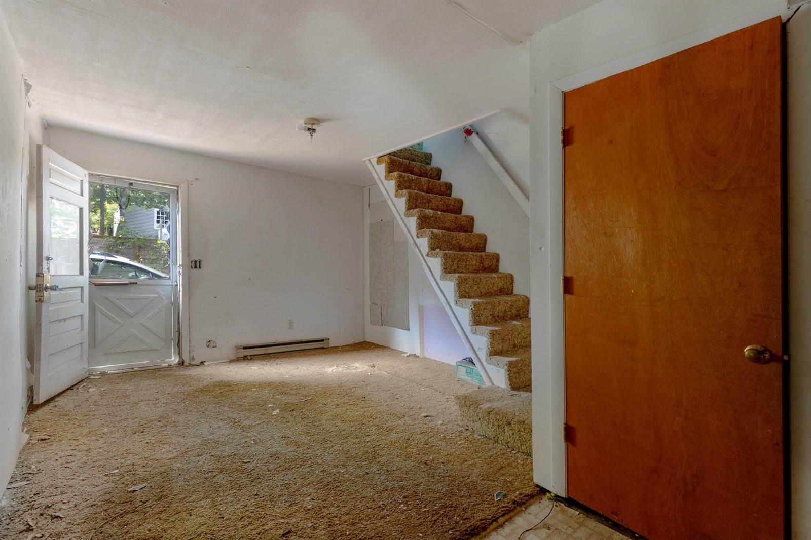 25 Winter Street, Bangor, ME 04401