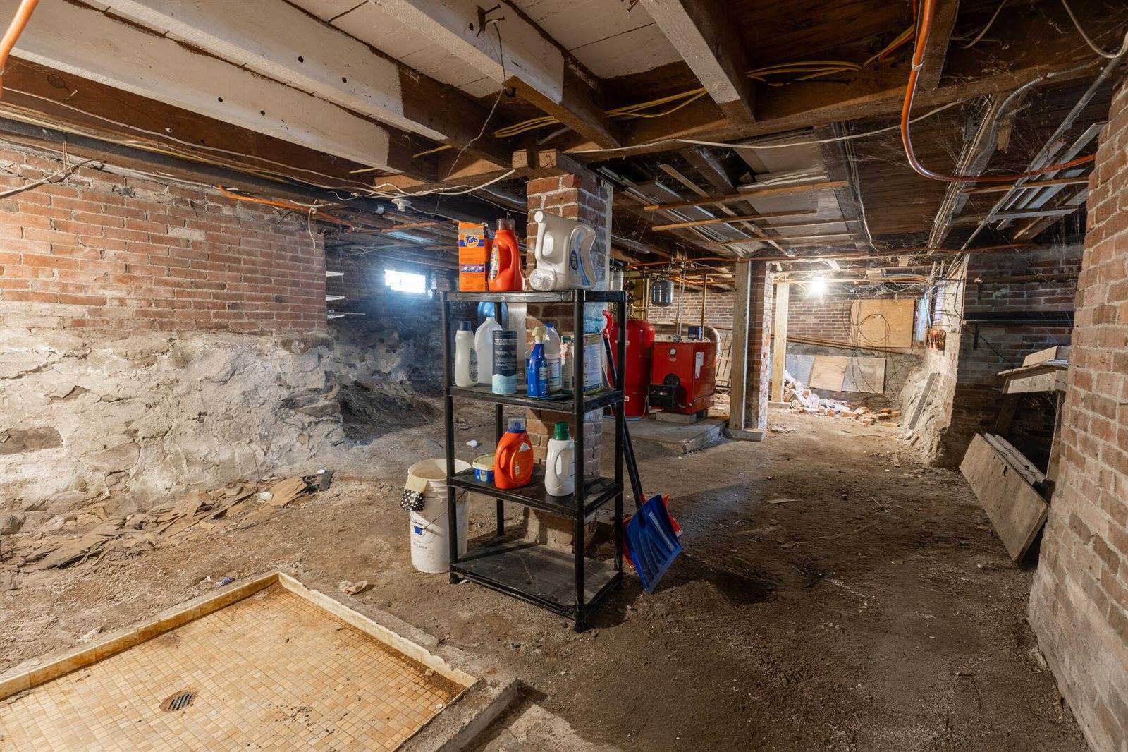 25 Winter Street, Bangor, ME 04401