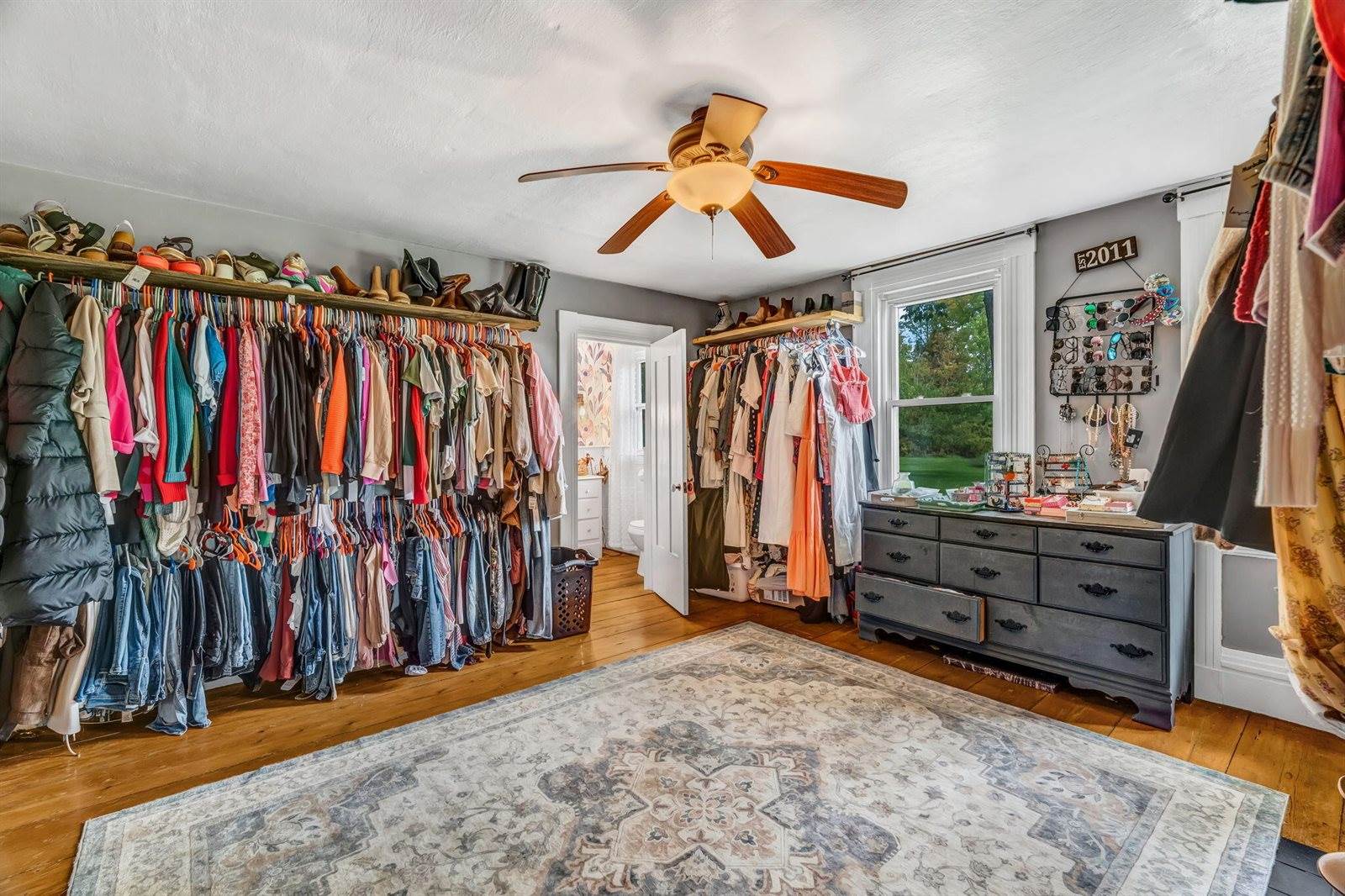 156 Old Bangor Road, Newport, ME 04953