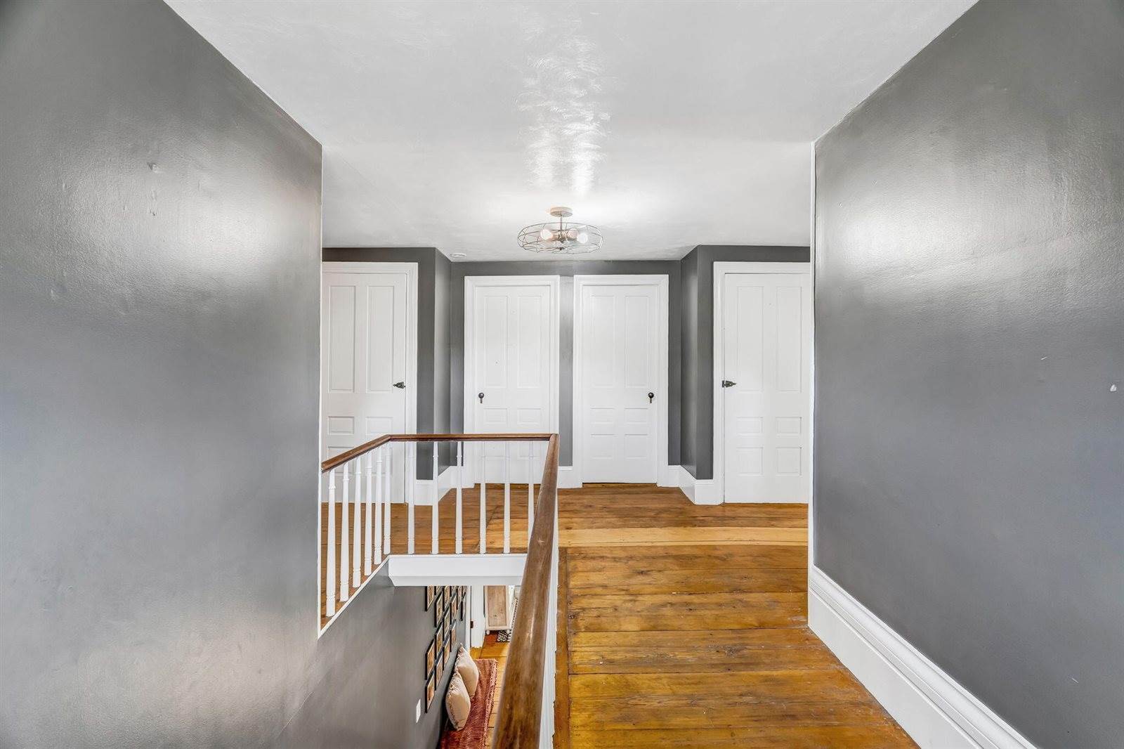 156 Old Bangor Road, Newport, ME 04953