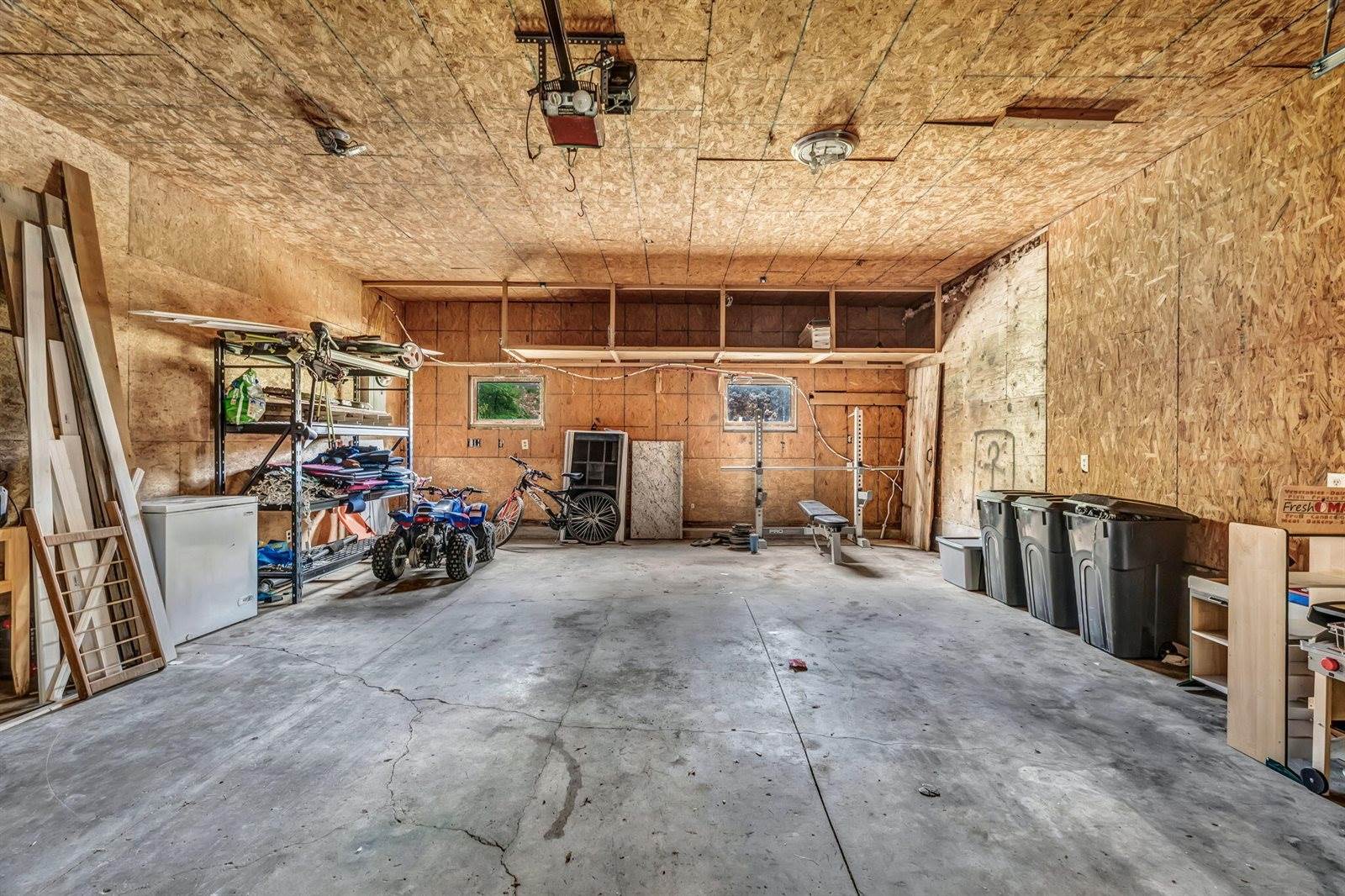 156 Old Bangor Road, Newport, ME 04953