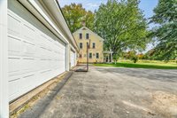 156 Old Bangor Road, Newport, ME 04953