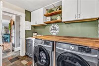 156 Old Bangor Road, Newport, ME 04953