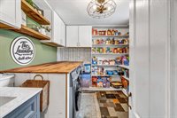 156 Old Bangor Road, Newport, ME 04953