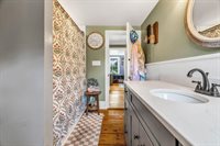 156 Old Bangor Road, Newport, ME 04953