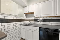 5366 Yorkshire Village Lane, Columbus, OH 43232