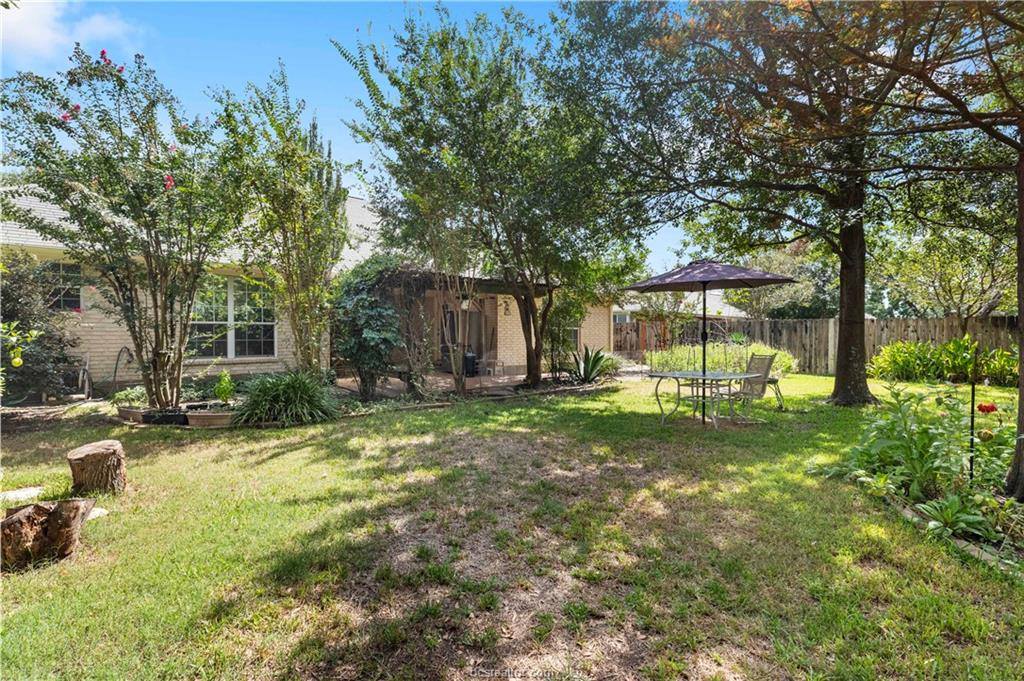 709 Aster Drive, College Station, TX 77845