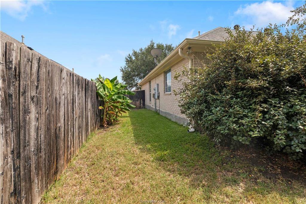709 Aster Drive, College Station, TX 77845