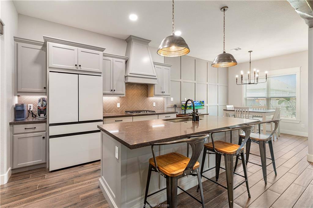 3033 Teller Drive, Bryan, TX 77808