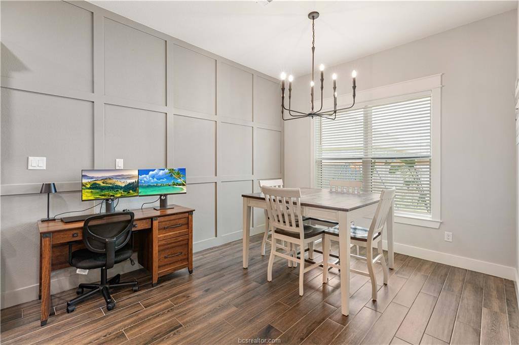 3033 Teller Drive, Bryan, TX 77808