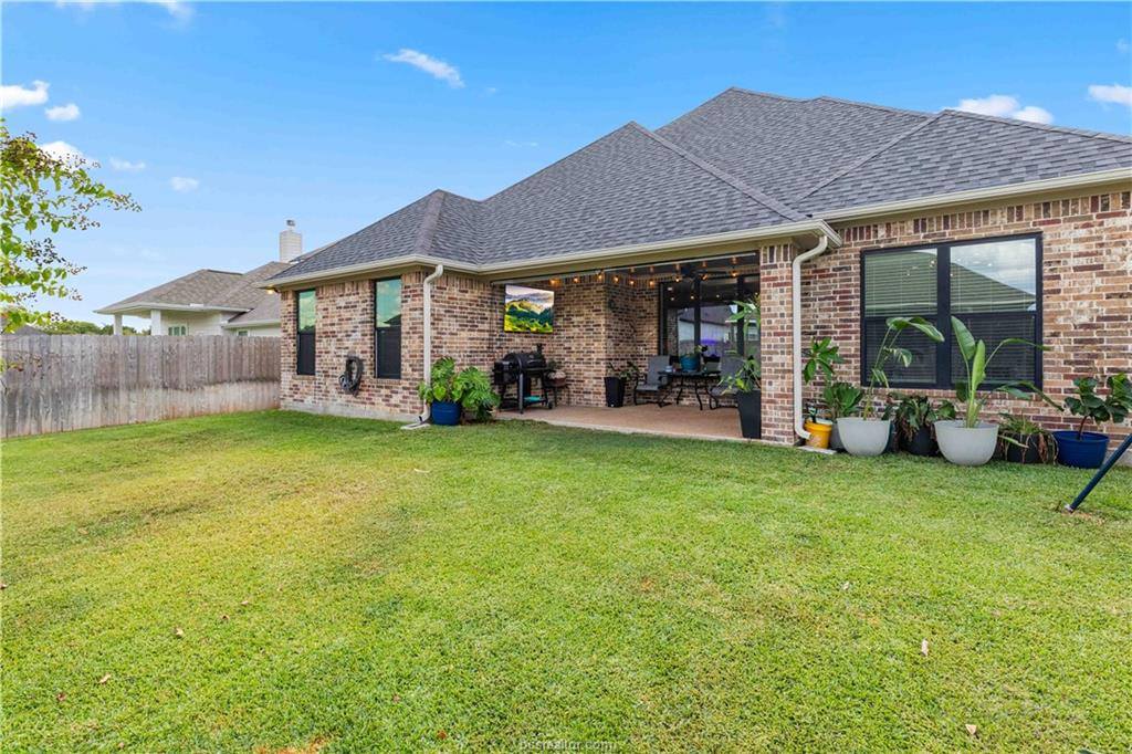3033 Teller Drive, Bryan, TX 77808