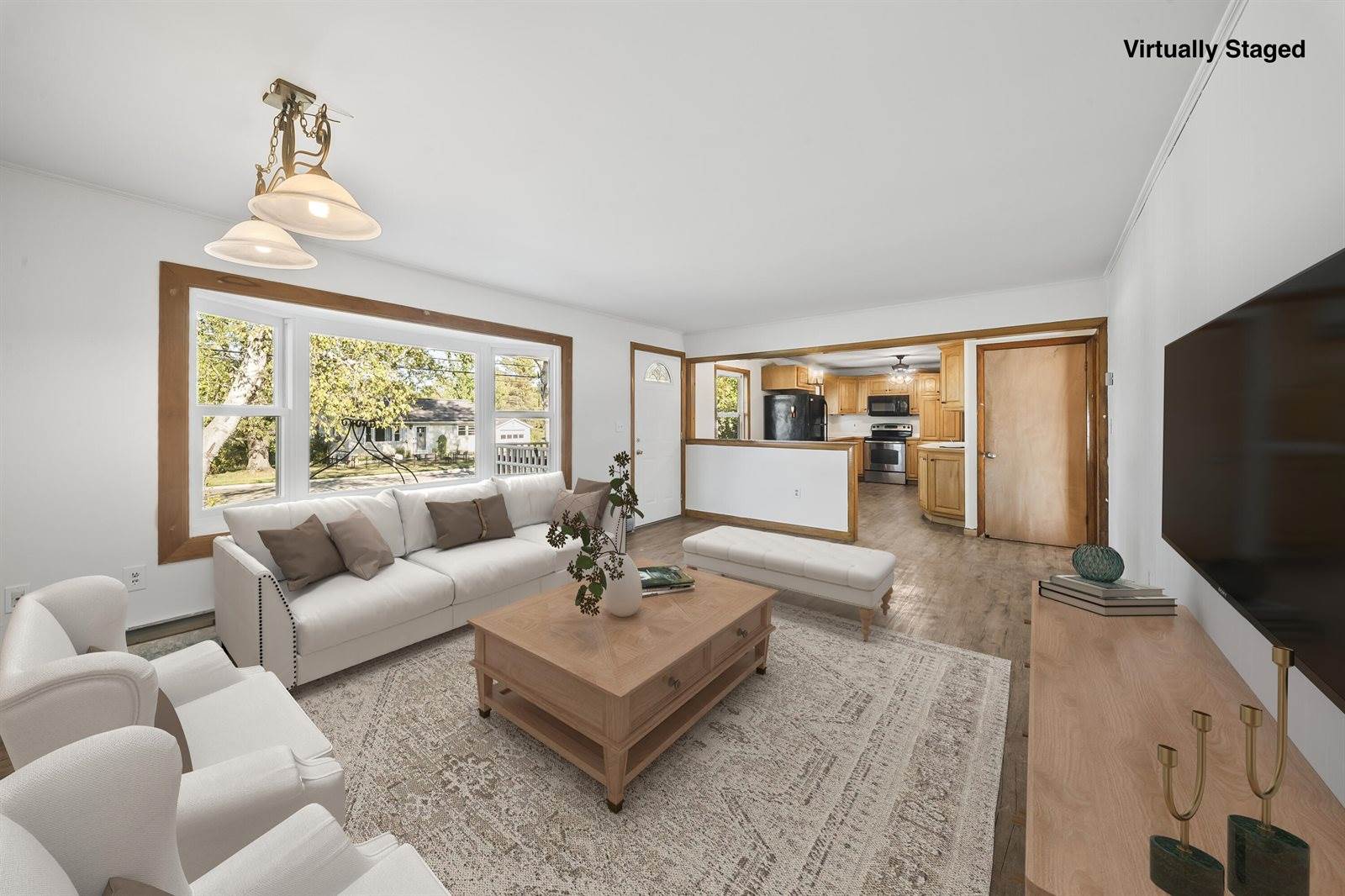 29 Thompson Road, Veazie, ME 04401